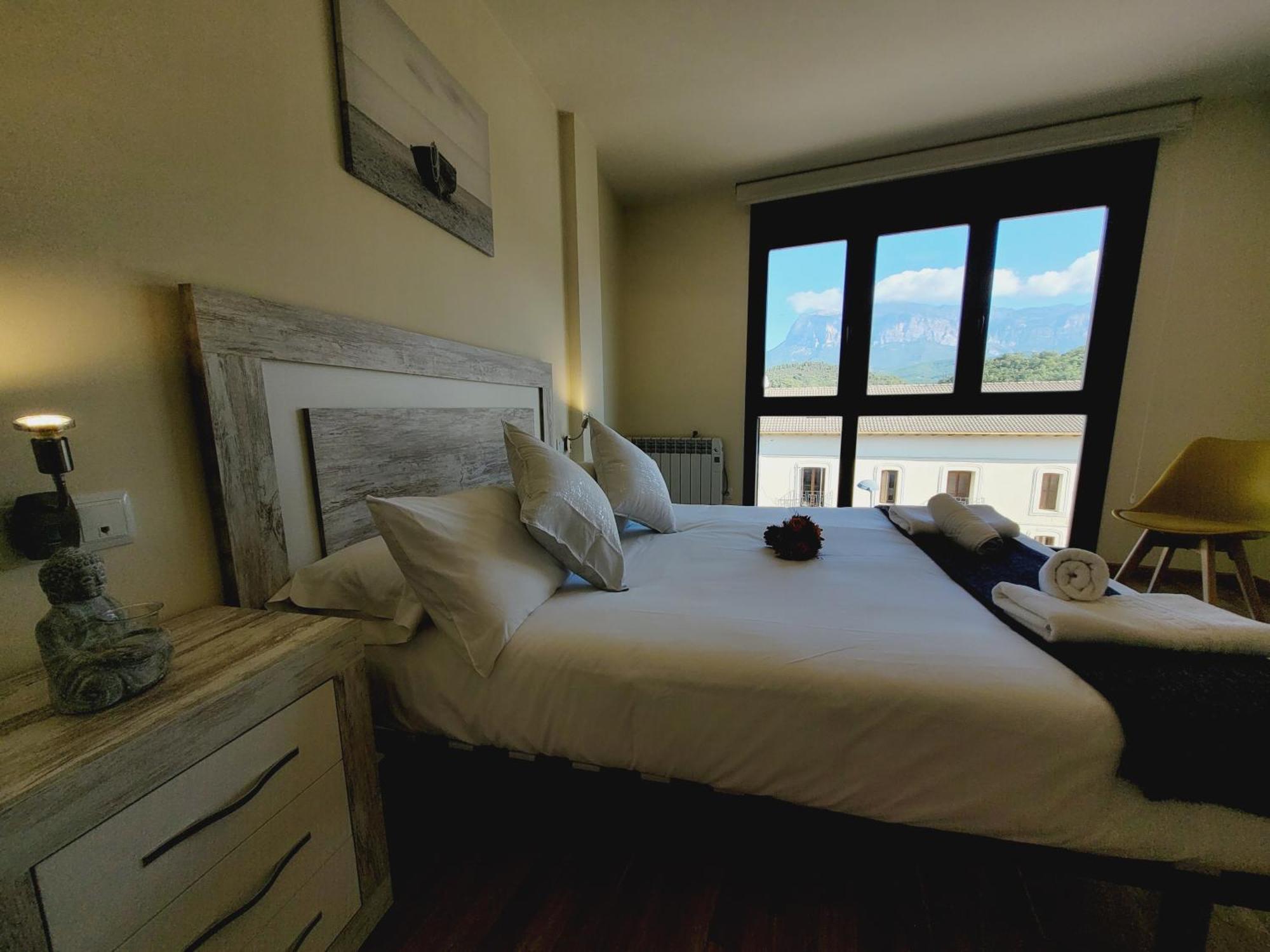 Guest House Ainsa Pirineos الغرفة الصورة